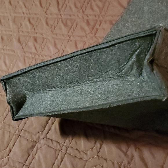==^️handy felt organizer for couch, armchair, bedside - Picture 12 of 16